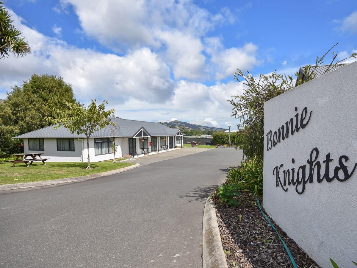 Bonnie Knights Motel Мозгіл Екстер'єр фото