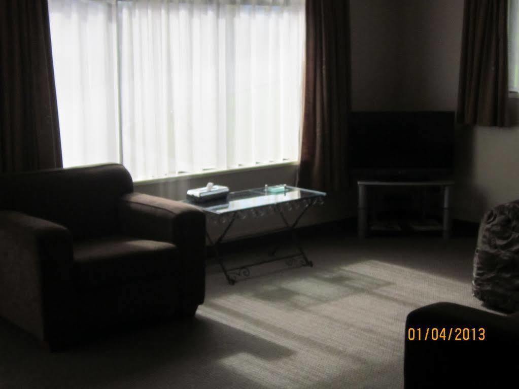 Bonnie Knights Motel Мозгіл Екстер'єр фото